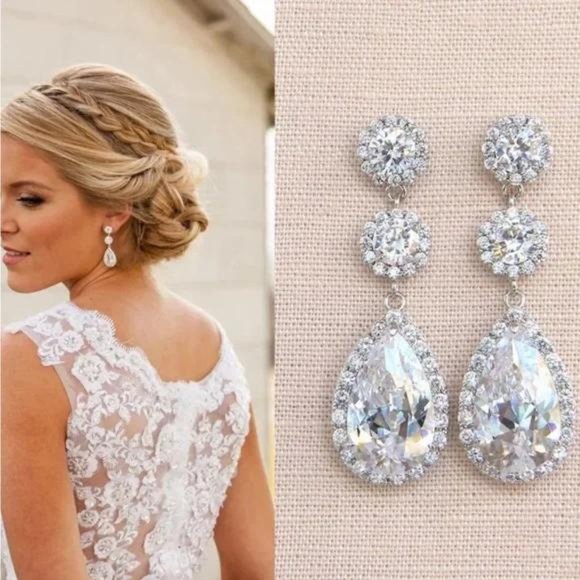 NEW 925 STERLING SILVER DIAMOND STUD EARRINGS, NICE EARRINGS, CUTE EARRINGS - Picture 2 of 3